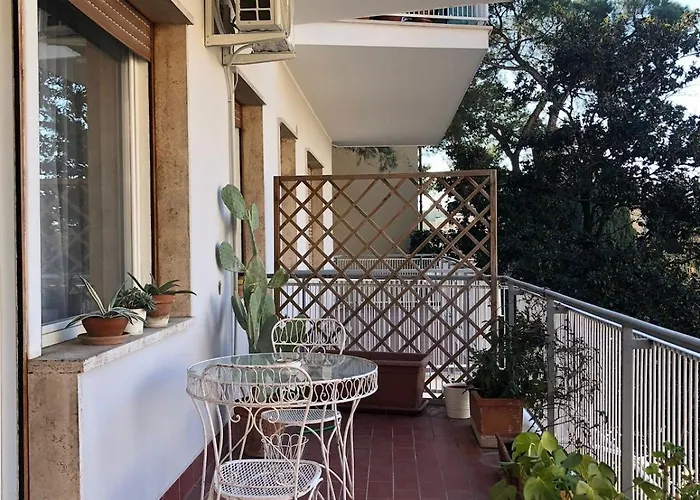 Adri's House In Citta Giardino